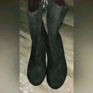 Donald J. Pliner Black Suede Heeled Boot with Faux Croc Embossing Size 6 1/2 M